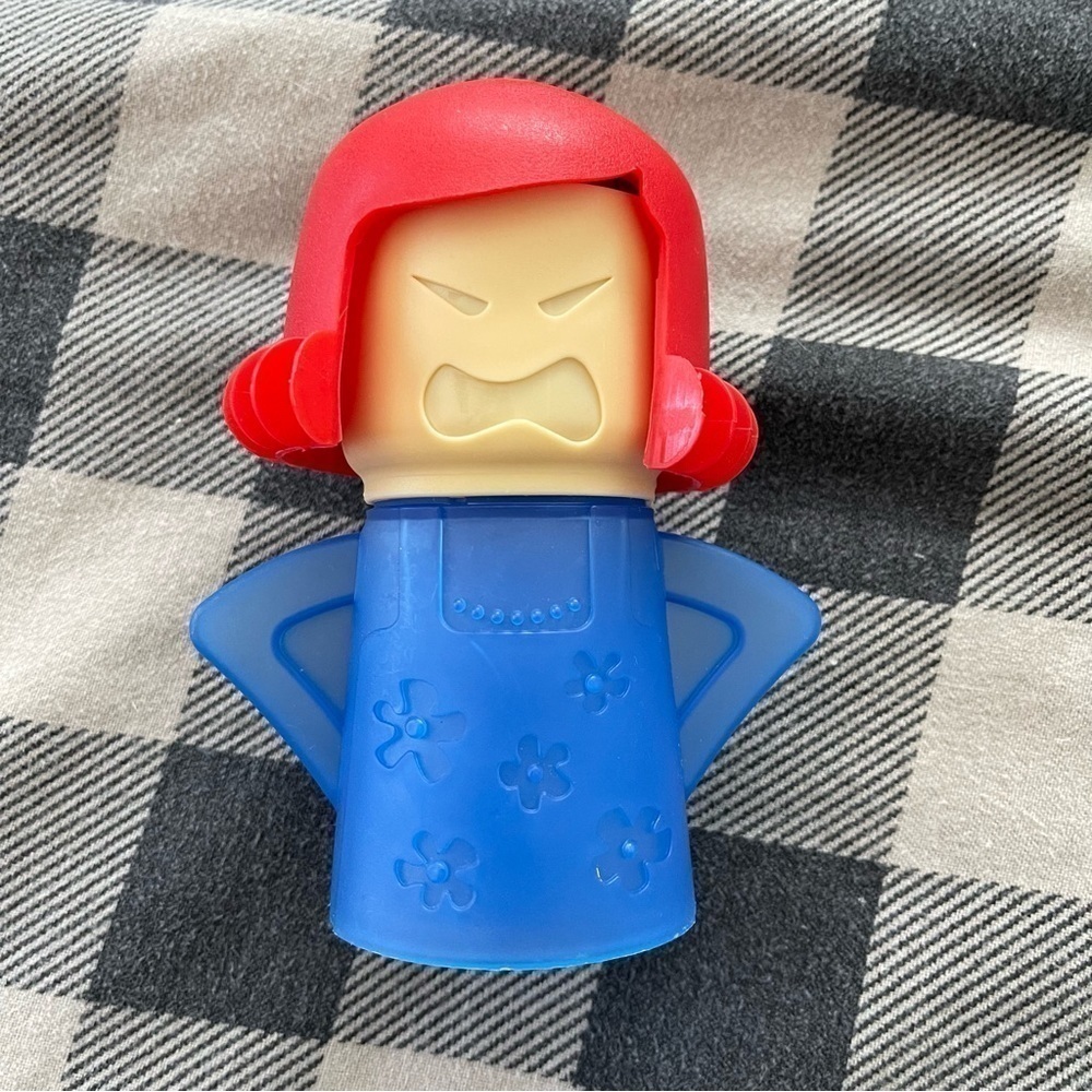 Angry Mama Easy Steam Microwave Cleaner